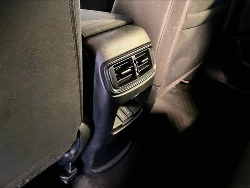 Used 2018 Honda CR-V EX image 36