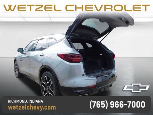 Used 2025 Chevrolet Blazer RS w/ Driver Confidence II Package AWD/4WD image 22