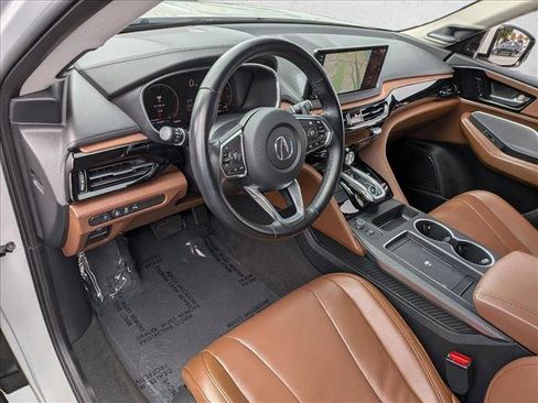 Used 2025 Acura MDX FWD w/ Technology Package image 9
