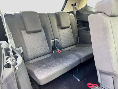 Used 2018 Volkswagen Atlas S FWD image 25