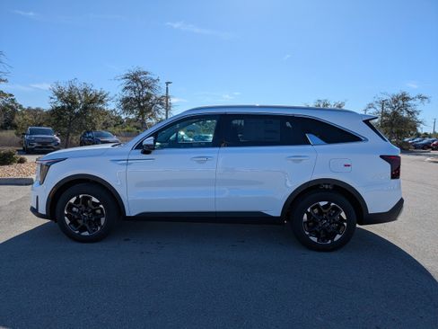 New 2026 Kia Sorento S w/ S Panoramic Sunroof Package FWD image 8