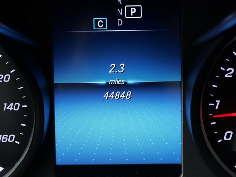 Used 2020 Mercedes-Benz C 300 4MATIC Sedan image 44