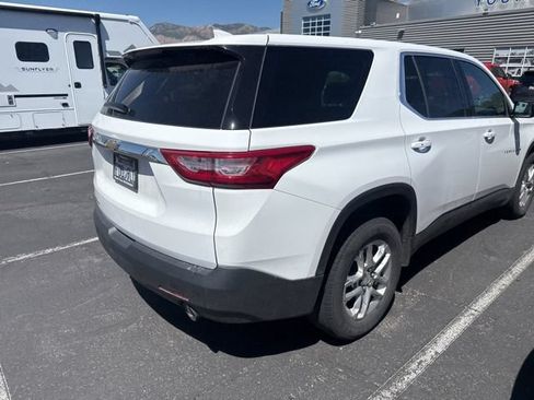 Used 2018 Chevrolet Traverse LS AWD/4WD image 5