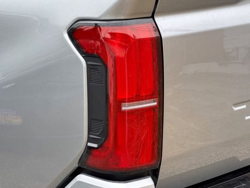New 2026 Toyota Tacoma SR5 RWD image 12
