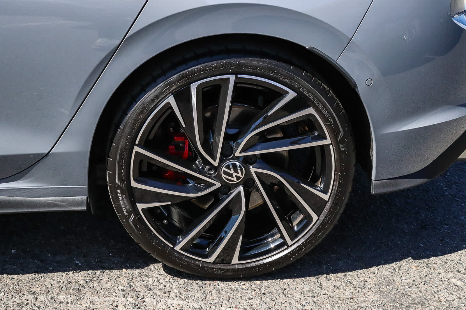 Used 2024 Volkswagen GTI Autobahn FWD image 13