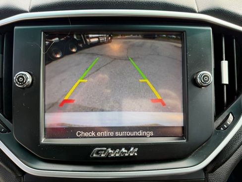 Used 2016 Maserati Ghibli image 28