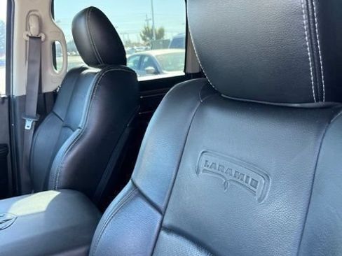 Used 2019 RAM 1500 Laramie w/ Convenience Group RWD image 5