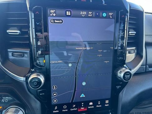 Used 2023 RAM 1500 Laramie image 12