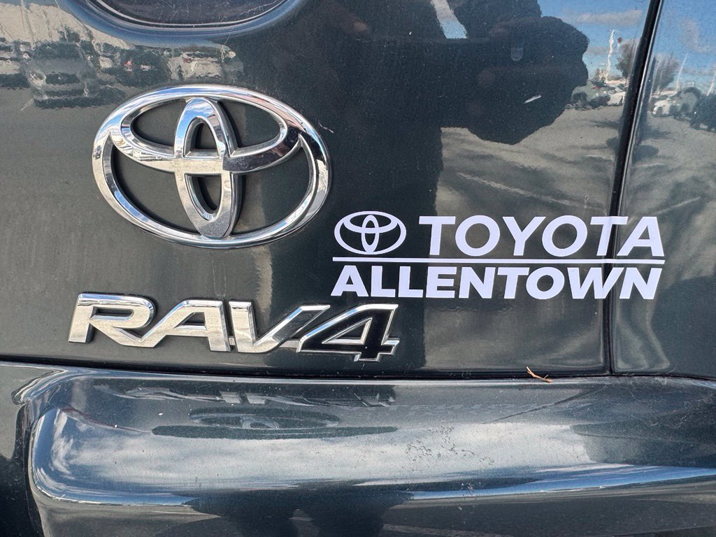 Used 2012 Toyota RAV4 4WD w/ Value Pkg image 31
