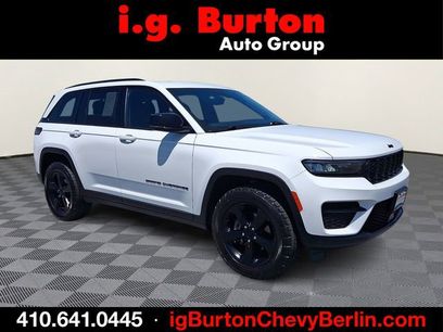 Used 2024 Jeep Grand Cherokee Altitude