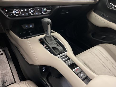 Used 2026 Honda HR-V EX-L image 23