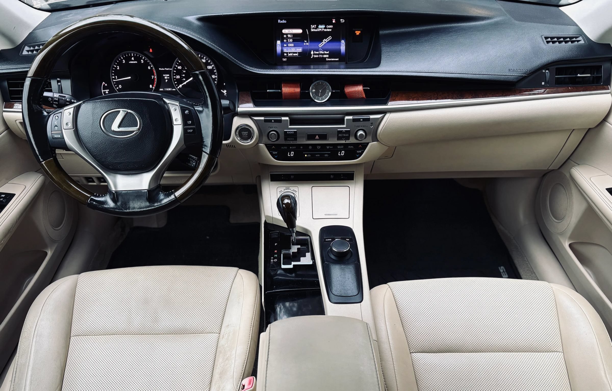Used 2015 Lexus ES 350 w/ Premium Package FWD image 6