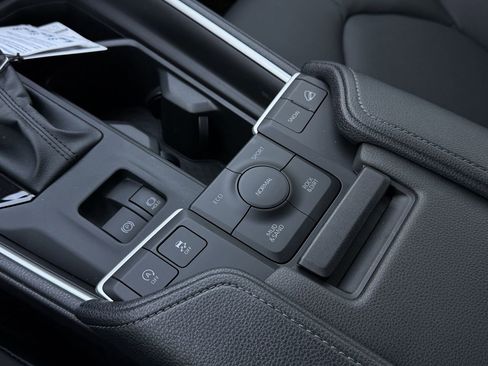 New 2026 Toyota Grand Highlander AWD image 17
