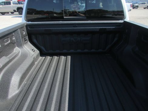New 2026 GMC Canyon Denali AWD/4WD image 6