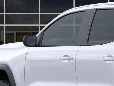 New 2026 GMC Canyon Elevation image 12