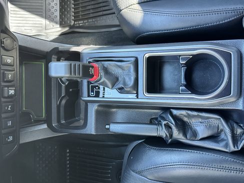 Used 2022 Toyota Tacoma TRD Off-Road w/ TRD Premium Off Road Package image 41