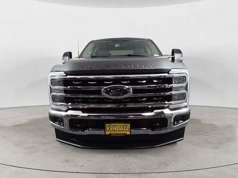 Certified 2025 Ford F350 Lariat w/ FX4 Off-Road Package AWD/4WD image 8