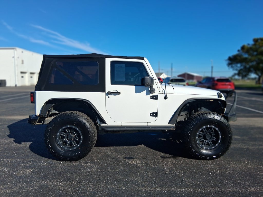 Used 2016 Jeep Wrangler Sport AWD/4WD image 9