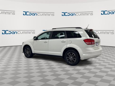 Used 2018 Dodge Journey SE w/ Popular Equipment Group image 6