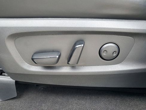 Used 2023 Nissan Pathfinder Platinum w/ Cargo Package image 20