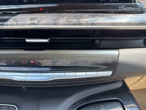 Used 2021 Cadillac Escalade Premium Luxury w/ Performance Package image 34