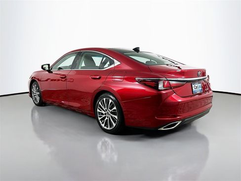 Used 2019 Lexus ES 350 Luxury image 5