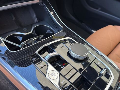 New 2026 BMW X7 M60i AWD/4WD image 25
