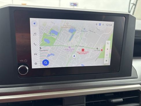 Used 2025 Toyota Tacoma SR5 image 8