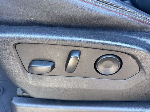 Used 2022 Chevrolet Tahoe RST w/ Luxury Package image 19