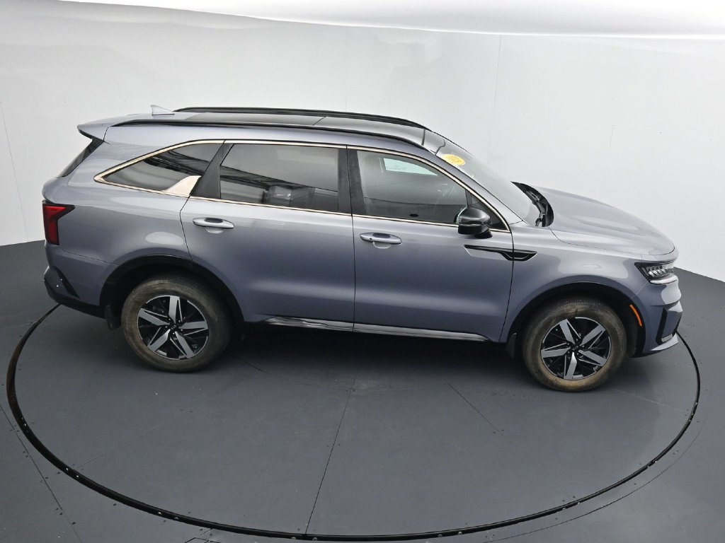 Used 2021 Kia Sorento EX w/ Panoramic Sunroof Package AWD/4WD image 35