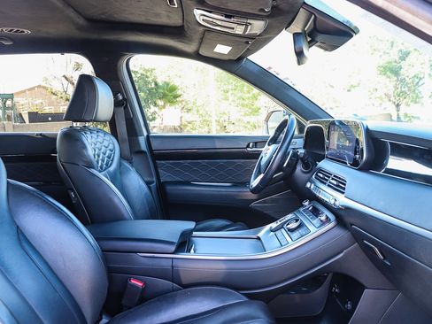 Used 2020 Hyundai Palisade Limited image 17