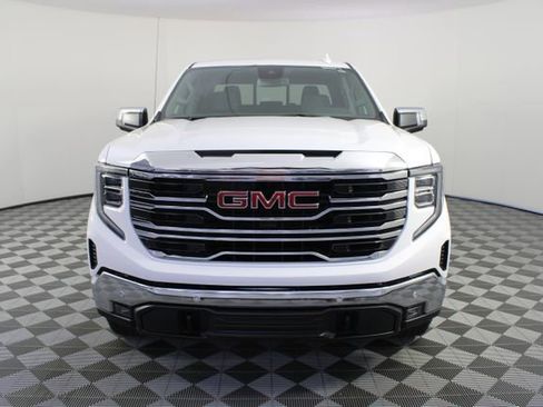 New 2026 GMC Sierra 1500 SLT image 29