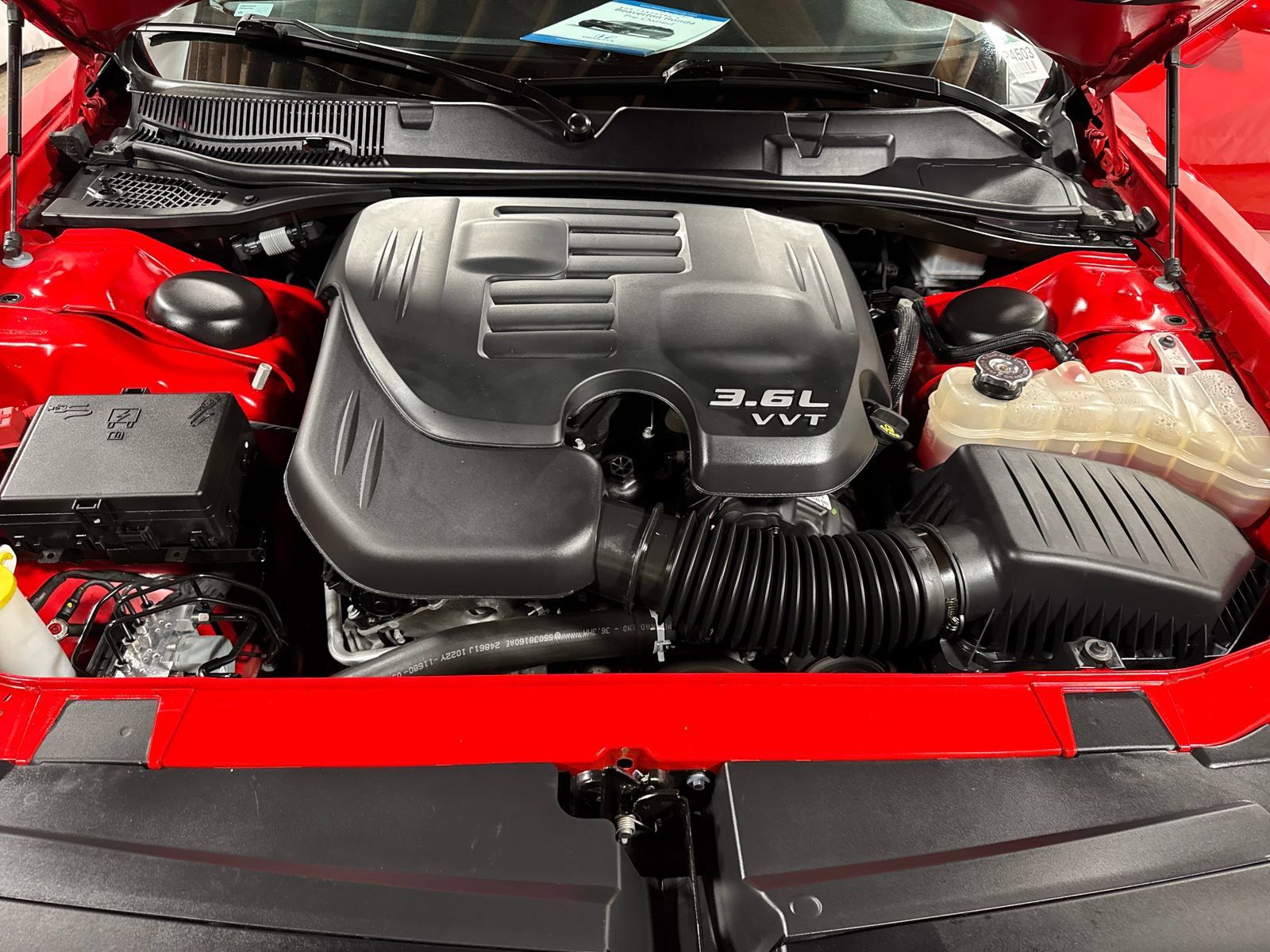 Used 2022 Dodge Challenger GT AWD/4WD image 28