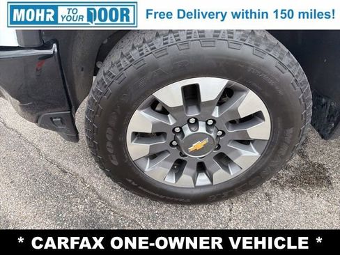 Used 2024 Chevrolet Silverado 2500 Custom w/ Custom Value Package image 12