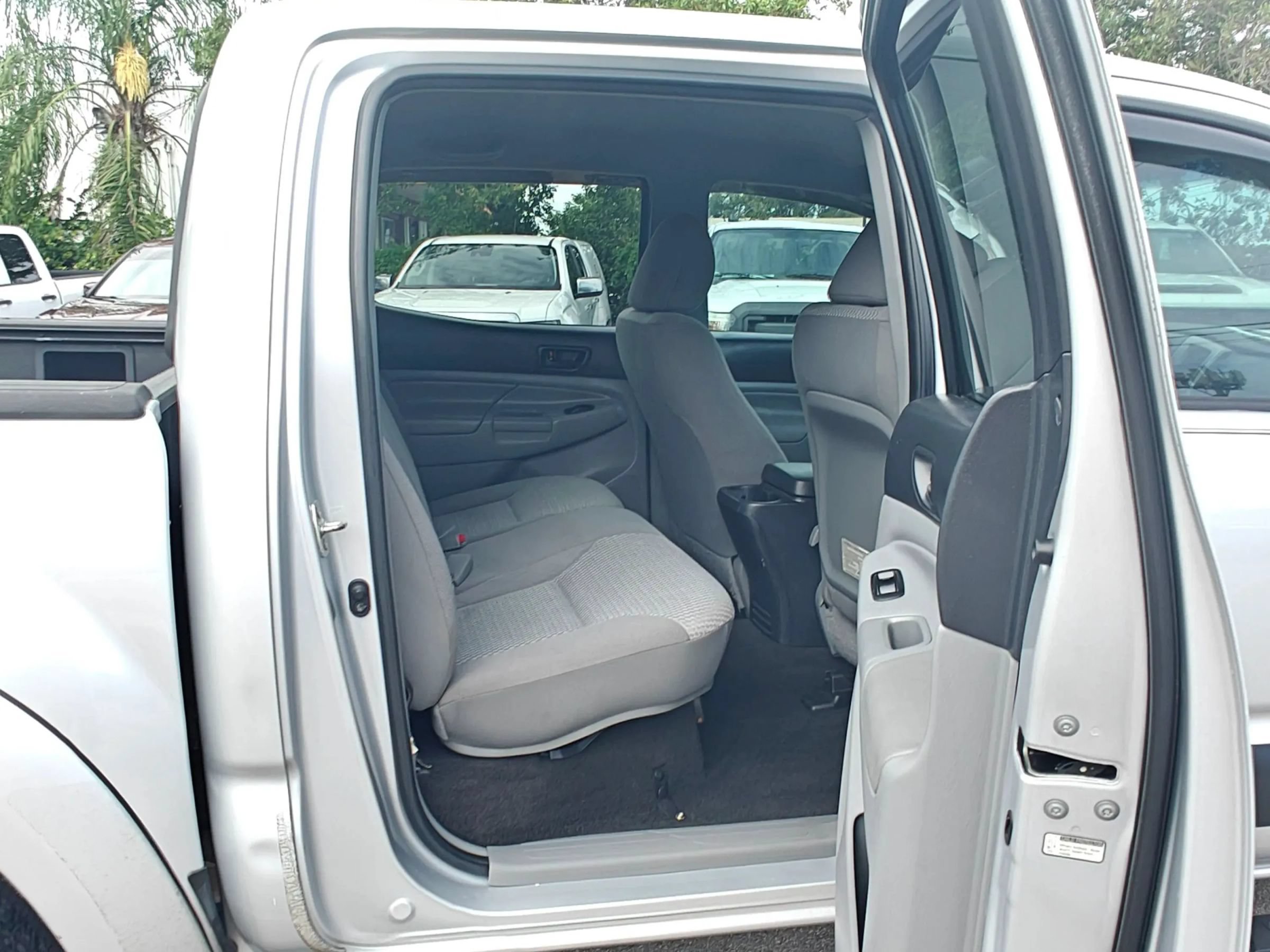 Used 2012 Toyota Tacoma PreRunner w/ SR5 Pkg RWD image 18