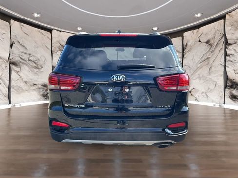 Used 2020 Kia Sorento EX image 6