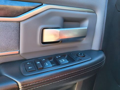 Used 2019 RAM 2500 Big Horn image 15