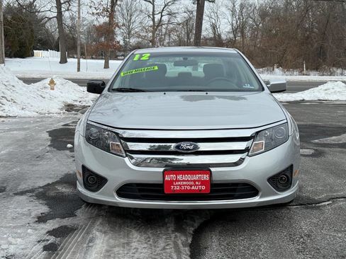 Used 2012 Ford Fusion SE image 2
