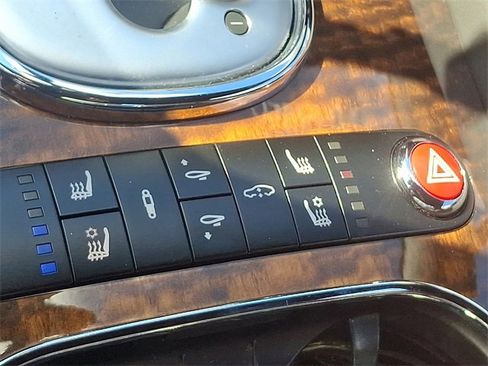 Used 2014 Bentley Continental GT image 31