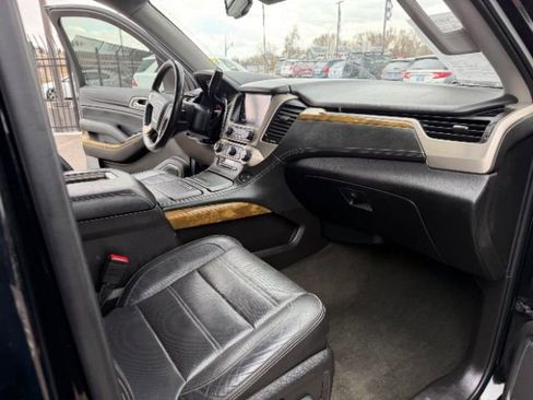 Used 2017 GMC Yukon XL Denali w/ Open Road Package image 40