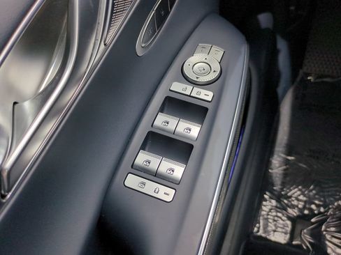 Used 2022 Genesis GV70 2.5T w/ Sport Prestige Package AWD/4WD image 20
