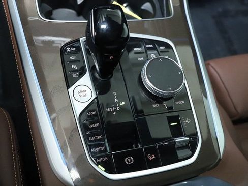 Certified 2022 BMW X5 xDrive45e w/ M Sport Package image 31