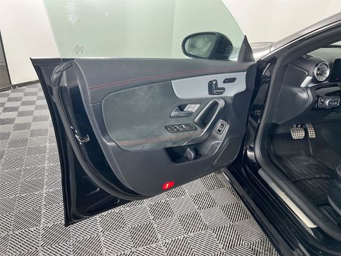 Certified 2023 Mercedes-Benz CLA 250 4MATIC image 15
