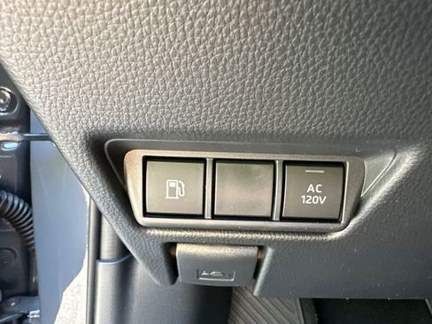 New 2026 Toyota Prius Plug-In Hybrid FWD image 27