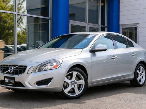 Used 2013 Volvo S60 T5 Premier Plus AWD/4WD image 1