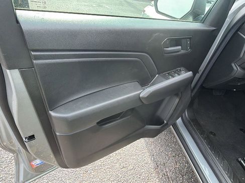 New 2026 Chevrolet Colorado W/T image 11