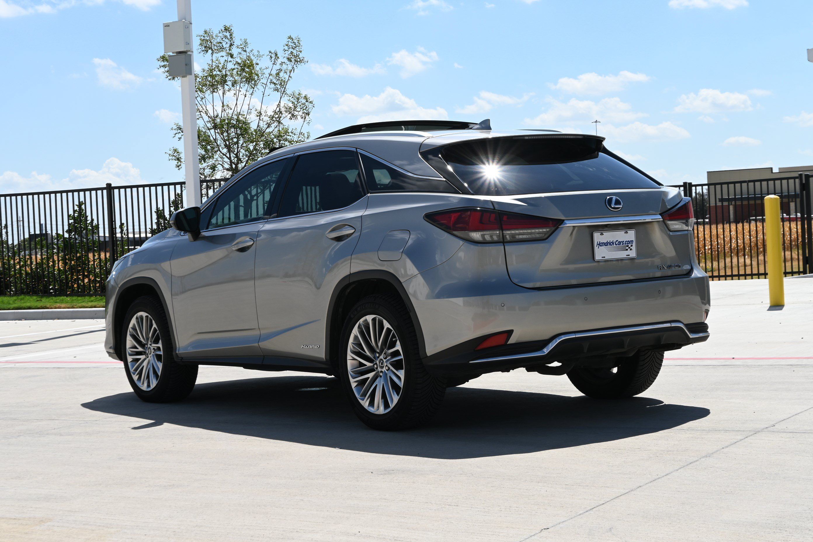 Used 2021 Lexus RX 450h AWD w/ Luxury Package image 7