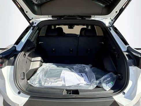 New 2026 Chevrolet Equinox EV LT image 26