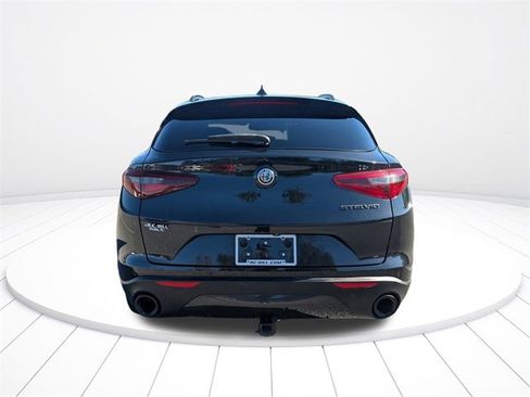 Used 2019 Alfa Romeo Stelvio Sport w/ Quick Order Package 22K Sport image 4