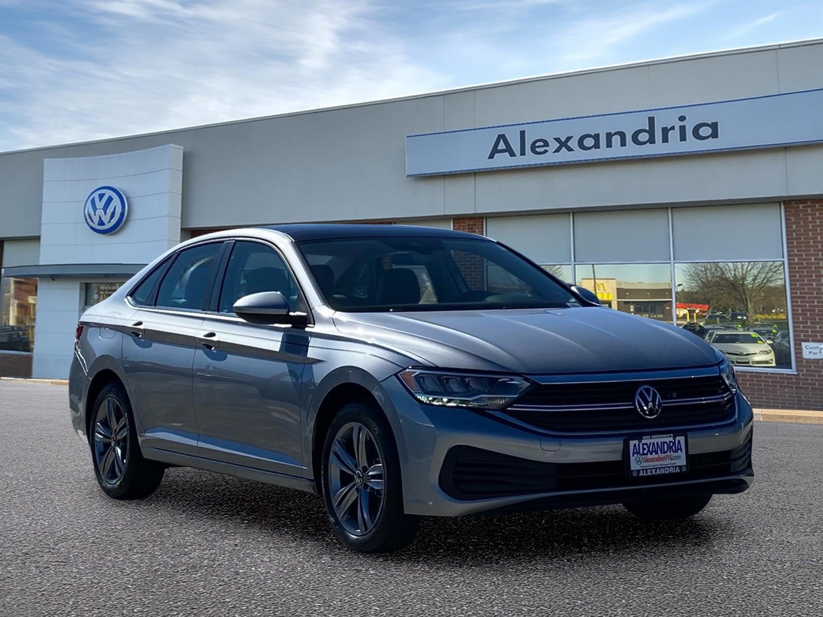 Certified 2023 Volkswagen Jetta SE FWD image 1